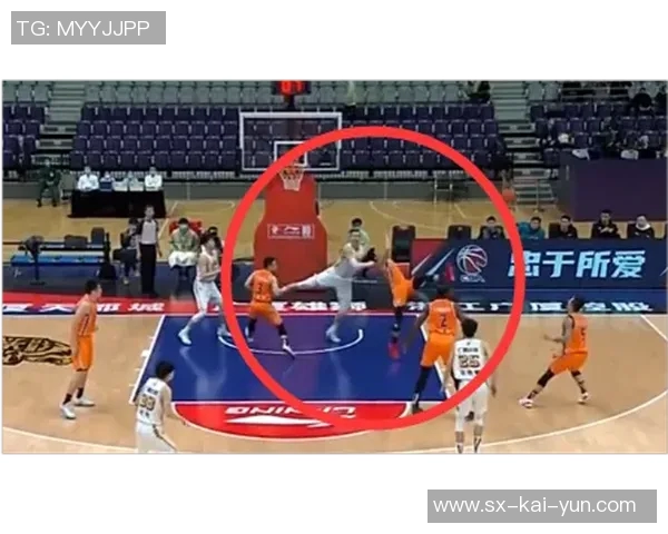 广厦官方:我俱乐部责成许钟豪对李添荣深表歉意 广厦官方:我俱乐部责成许钟豪对李添荣深表歉意