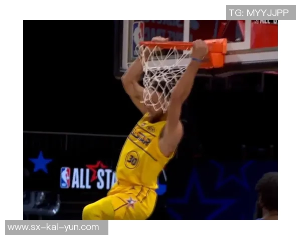 状元之威!弗拉格冲筐单臂飞天砸扣,燃爆全场! 状元之威!弗拉格冲筐单臂飞天砸扣,燃爆全场!