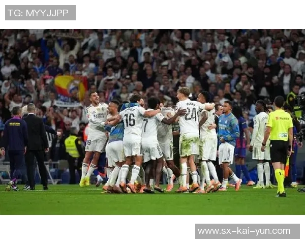 R.I.P.!一名皇马球迷看国家德比时因心脏骤停去世,年仅50岁 R.I.P.!一名皇马球迷看国家德比时因心脏骤停去世,年仅50岁